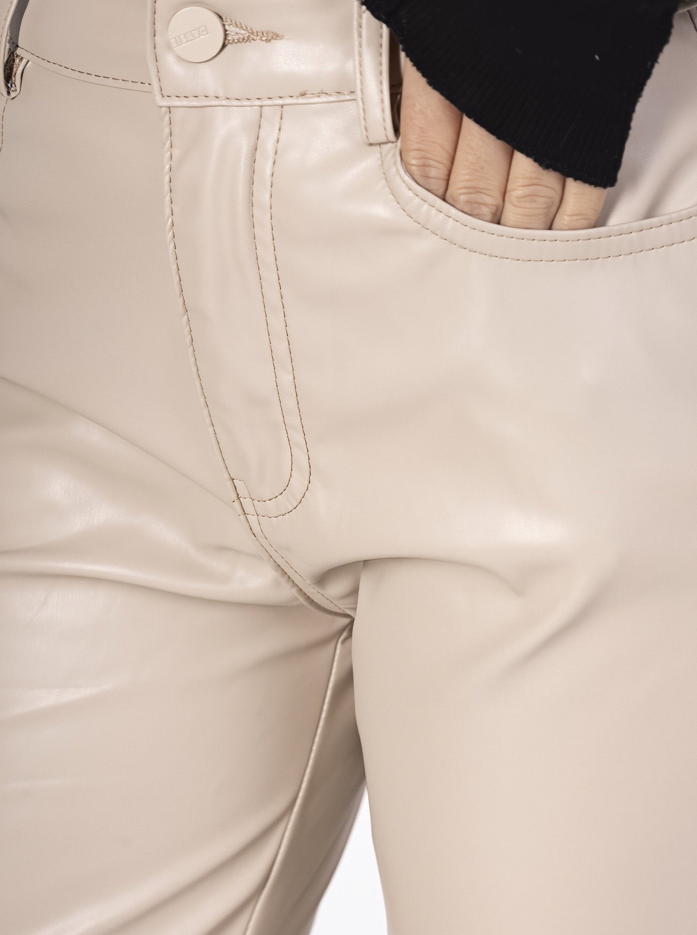 Pantalon Droit en Simili Cuir Brillant - NAUMY