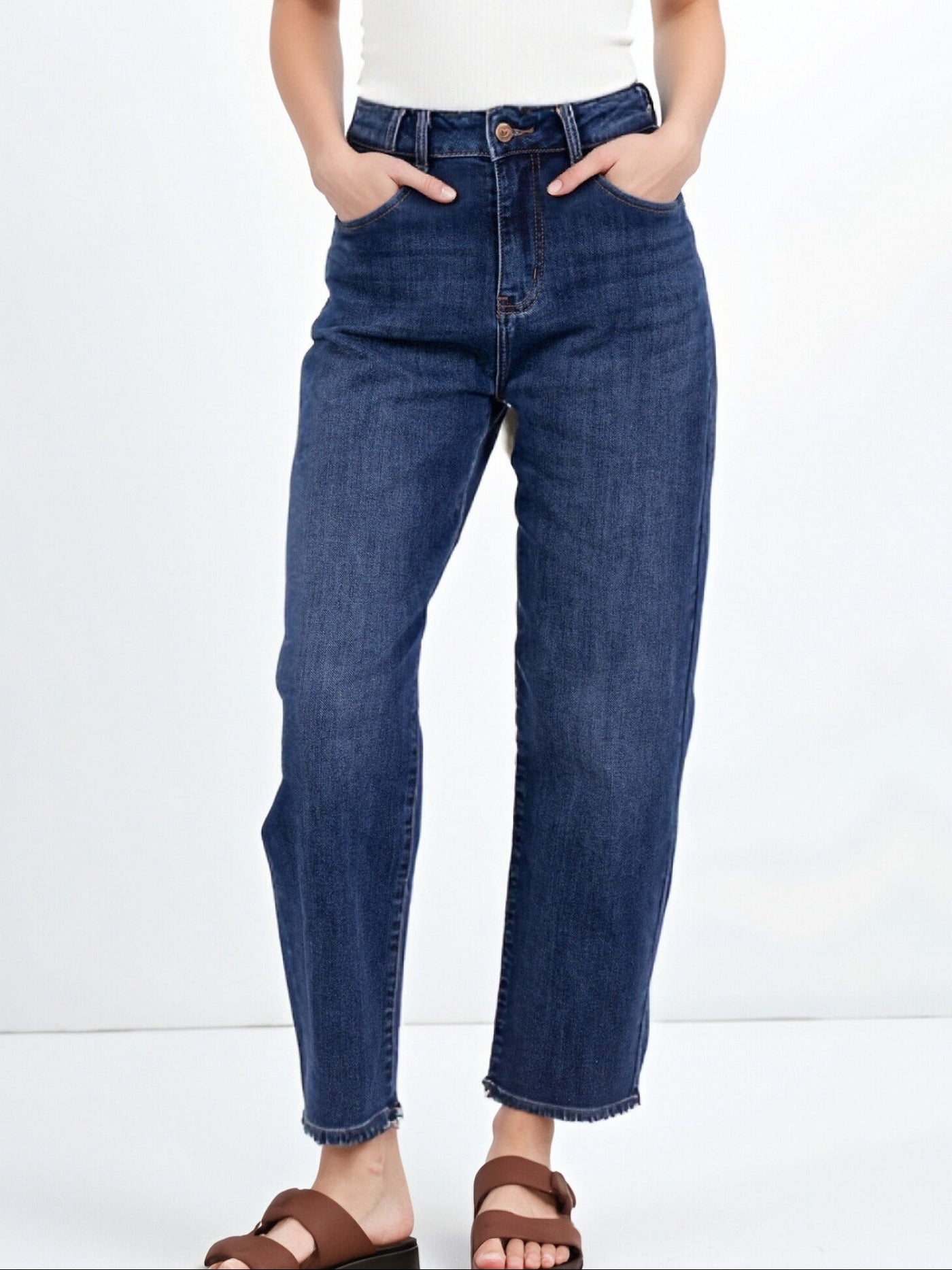 Jean Mom Bleu Taille Haute Femme – Coupe Confort & Esprit Rétro Moderne - NAUMY