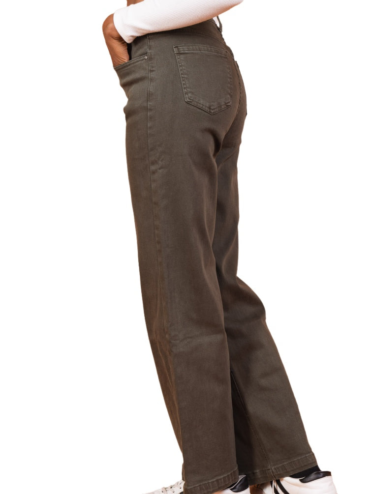 Jean Large Droit Vert Foncé en Denim de Coton – L’Essence du Minimalisme Chic - NAUMY