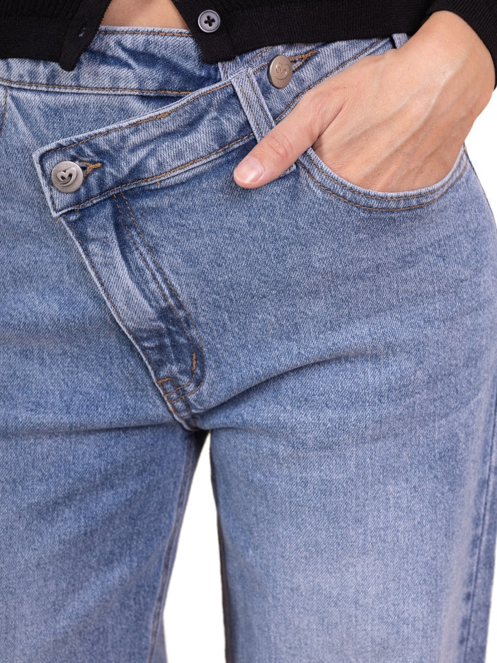 Jean Large Minimaliste en Denim de Coton – Fermeture Biais Asymétrique Chic - NAUMY