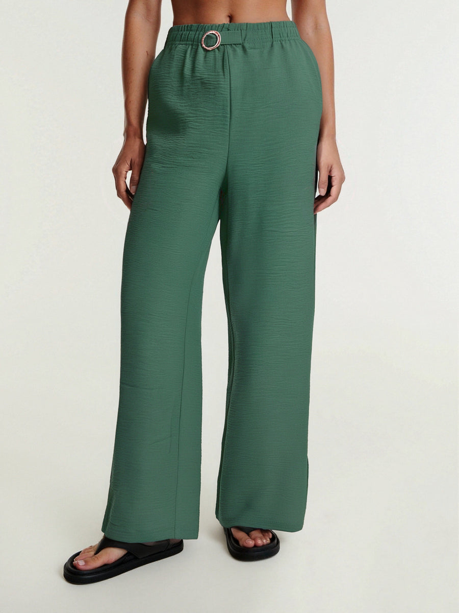 Pantalon fluide en tissu gaufré avec déco bijoux fantaisie - NAUMY