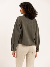 Veste courte en jean kaki avec fermeture boutons