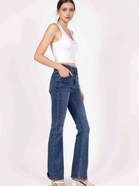 Jean flared fit Taille Haute Silhouette Élancée - NAUMY