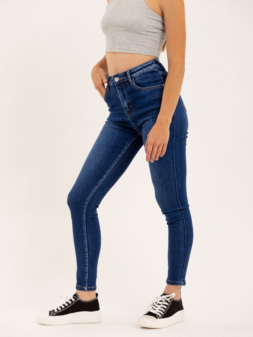 Jean skinny basique taille haute