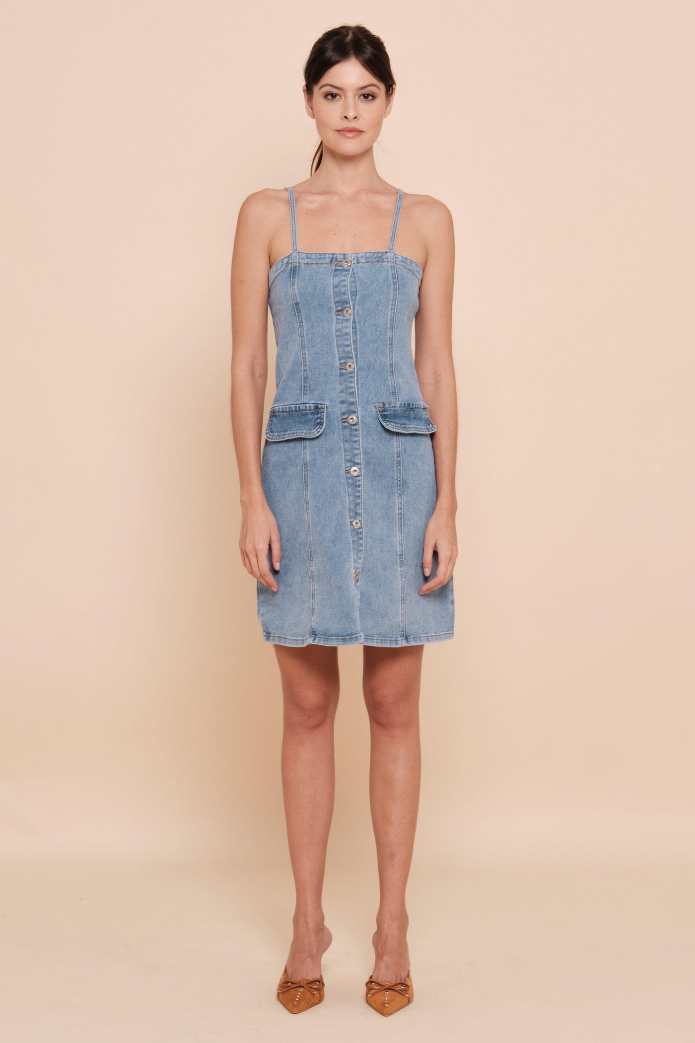 Robe denim courte à bretelle - Naumy