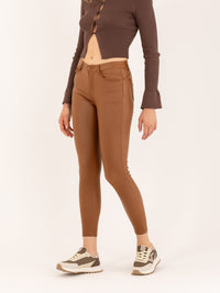 Pantalon skinny push up en simili cuir