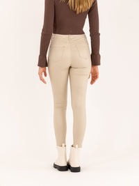 Pantalon skinny beige taille haute à bouton effet cuir