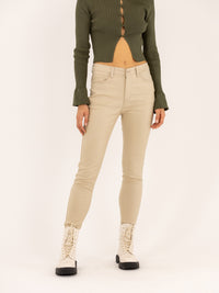 Pantalon skinny push up en simili cuir