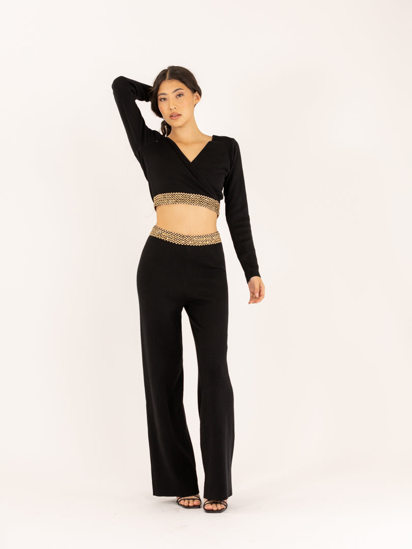 Ensemble top et pantalon en maille brodé à la taille