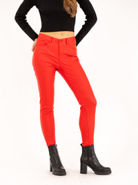 Pantalon skinny push up en simili cuir