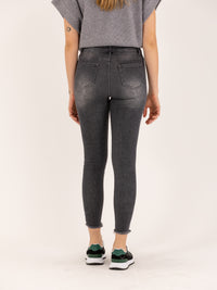 Jean skinny gris destroy ourlet effiloché