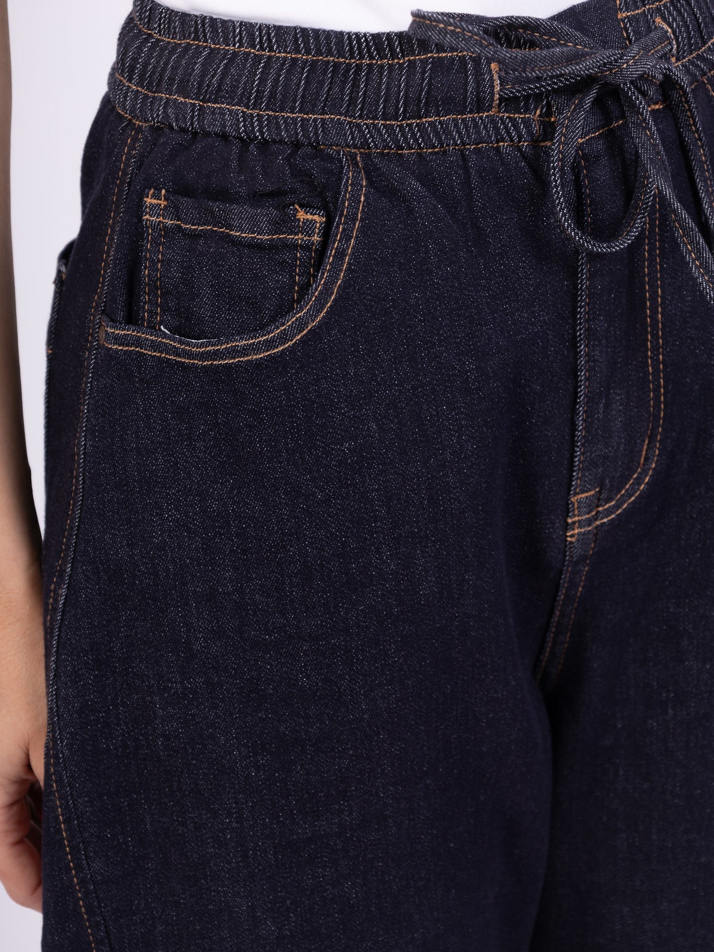 Jean Loose Femme – Taille Élastique & Lien à Nouer – Denim Brut - NAUMY