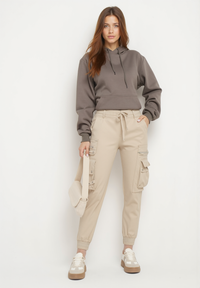 Pantalon cargo beige avec taille élastique multipoches - Naumy